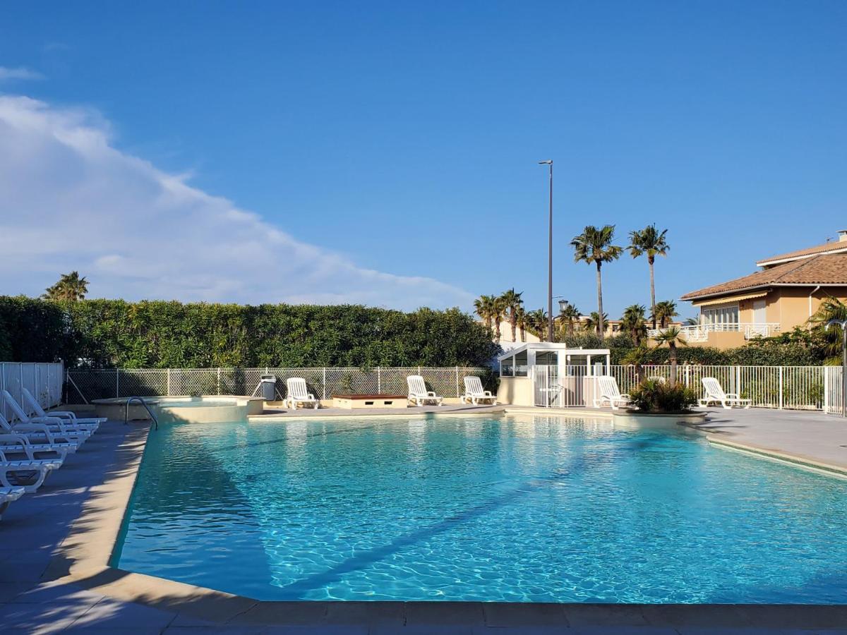 Apartment Cap Hermes Vue Port 30m2 Climatise Piscine *