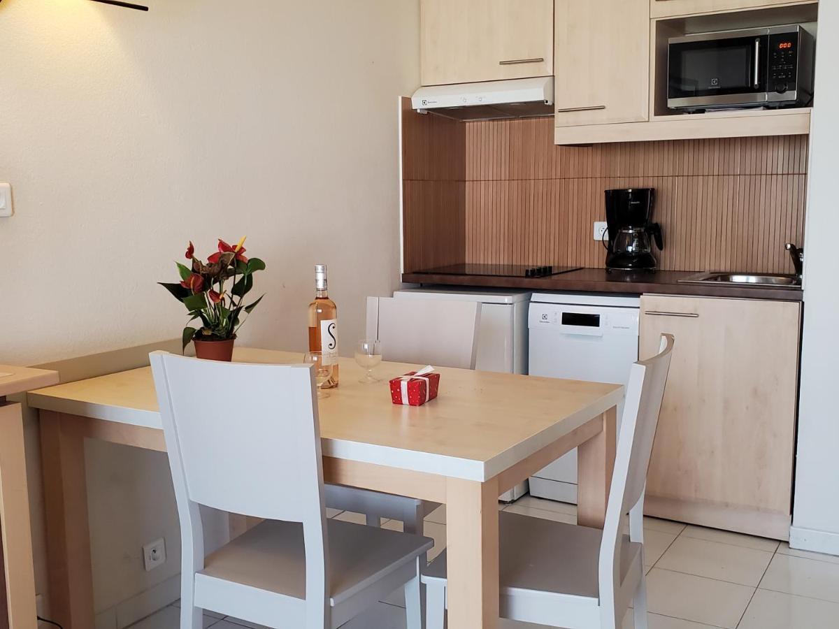 Cap Hermes Vue Port 30m2 Climatise Piscine * Fréjus